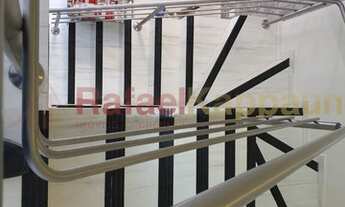 Imagem 7: Realize seu sonho de morar bem! Excelente construção localizado na rua frente mar em Cana