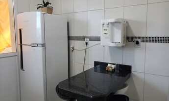 Imagem 5: Excelente apartamento, com armários, 47m² área privativa, sala, 02 quartos, AC, um vaga de