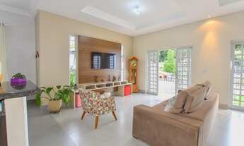 Imagem 3: Casa com 5 quartos em Santa Cândida - Curitiba - PR