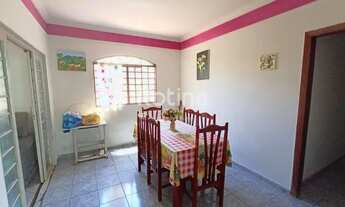 Imagem 3: Casa à venda, 3 quartos, 1 suíte, 4 vagas, Segismundo Pereira - Uberlândia/MG