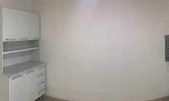 Imagem 3: Kitnet/conjugado para aluguel possui 30 metros quadrados com 1 quarto