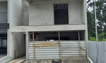 Imagem: SOBRADO NO BAIRRO ALTO - CONDOMÍNIO FECHADO