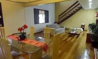 Imagem 6: Excelente Casa Triplex para venda em Campo Grande possui 450 metros quadrados com 3 quarto