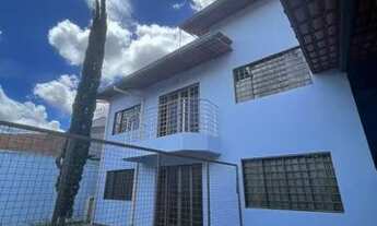 Imagem 3: Sobrado para venda com 219 metros quadrados com 3 quartos