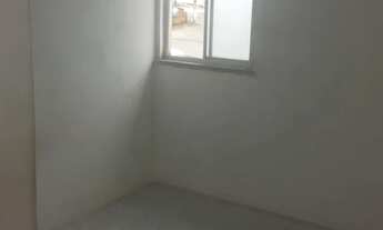 Imagem 2: Alugo APT 2/4, 3° andar na cajazeira 11