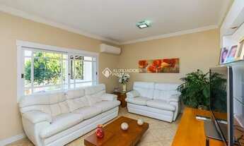 Imagem 4: PORTO ALEGRE - Casa Padrão - Partenon