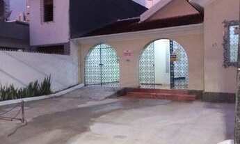 Imagem 2: Alugo Ótima Casa com 4 quartos no bairro da Madalena/Recife