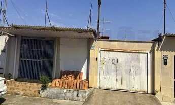 Imagem 5: Imóvel para venda possui 234 metros quadrados com 3 quartos