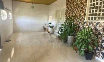 Imagem 2: Imóvel para venda com 200 metros quadrados com 3 quartos em Parque Atheneu - Goiânia - GO