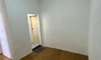 Imagem 4: Quarto mobiliado a PARTIR de 750 e suítes com banheiro privativo a PARTIR de 1.000