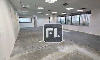 Imagem 3: Conjunto, 196 m² - venda por R$ 2.550.000,07 ou aluguel por R$ 24.564,00/mês - Vila Olímpi