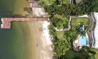 Imagem: Linda mansão pé na areia de 6 suítes