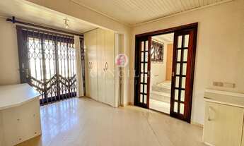 Imagem 4: Sobrado com 3 quartos em Capão Raso - Curitiba - PR