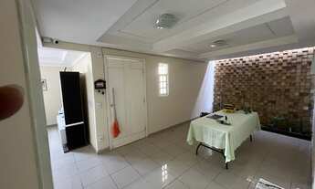 Imagem 4: VENDE-SE CASA ESPETACULAR - Px. Praça das Mangueiras - 90m da Rua São José