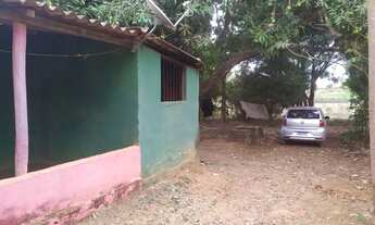 Imagem 2: Terreno com casa Morada nova