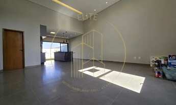 Imagem 4: Casa térrea pronta para morar com 3 suítes no Condomínio Pérolas do Vale em Tremembé-SP