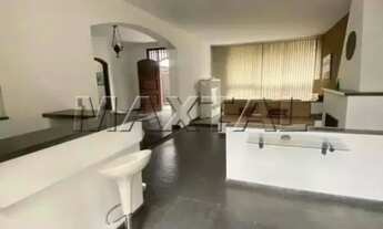 Imagem 6: Casa à venda de 345m², com 4 quartos sendo 2 suítes e 4 vagas, na Vila Madalena