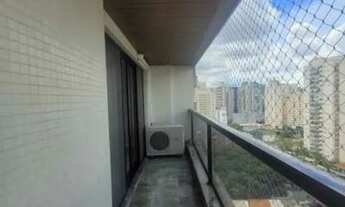 Imagem 6: Apartamento com 160 m² de área útil, 3 suítes, 3 vagas