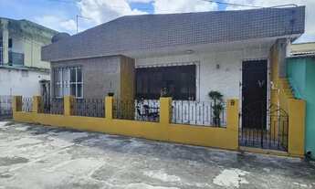 Imagem: Casa à Venda Bairro Cruzeiro