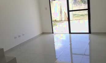 Imagem 4: EXCELENTE TRIPLEX EM PAU AMARELO COM RUA CALÇADA E PRÓXIMO A AVENIDA