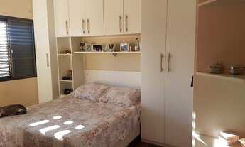 Imagem 2: Casa para Venda em Bauru, Jardim Terra Branca, 3 dormitórios, 1 suíte, 4 banheiros, 4 vaga