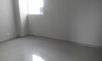 Imagem 2: Oportunidade de apartamento para venda no Edifício Alcobaça, Vila Julieta!