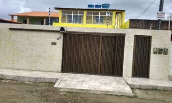 Imagem: Vendo excelente casa com 3 quartos no Bairro