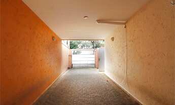 Imagem 2: Térrea para venda possui 282 metros quadrados com 4 quartos em Vila Madalena - São Paulo