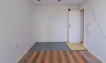 Imagem 5: ED ROTARY, AMPLA SALA NO CENTRO, MED. 120,00M² E VISTA PARA A BAIA