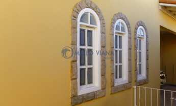 Imagem 6: Ampla residência com 03 quartos, vista panorâmica, em bairro residencial de São Lourenço