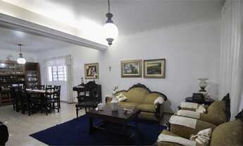 Imagem: Sobrado para venda tem 120 metros quadrados