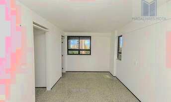 Imagem 2: Apartamento com 3 dormitórios à venda, 211 m² por R$ 800.000 - Guararapes - Fortaleza/CE