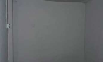 Imagem 7: CASA COM 46 M², COM 2 QUARTOS, SALA, COZINHA, BANHEIRO E QUINTAL, COM GRADES DE PROTECAO