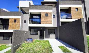 Imagem: Sobrado alto padrão em cond. Com três