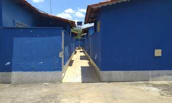 Imagem 2: Casa com 6 Kitinetes para venda, todas alugadas, excelente para investimento