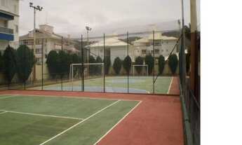 Imagem 5: FRENTE MAR , COM QUADRA DE TENIS