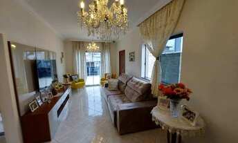 Imagem: Capoeiras linda residência com edícula