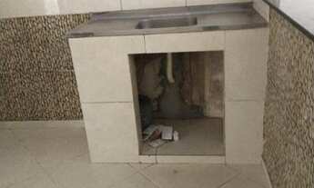 Imagem 2: Casa para venda tem 230 metros quadrados com 2 quartos em - Dias D'Ávila - Bahia