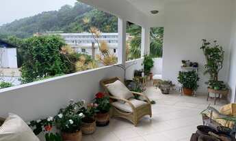 Imagem 6: Casa na quadra mar em Cabeçudas