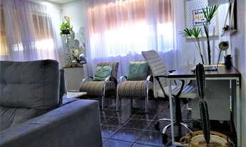 Imagem 2: Casa para venda 3 quartos com suite e churrasqueira a carvão no Parque Atheneu - Goiânia