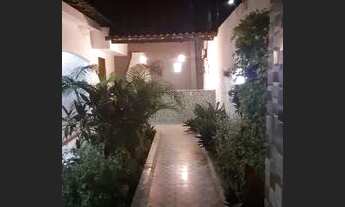 Imagem 2: VENDE-SE CASA NA AABB