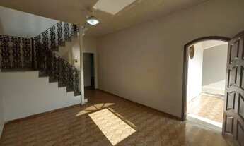 Imagem 4: Casa com 4 dormitórios com Piscina à venda, 245 m² por R$ 600.000 - Campo Grande