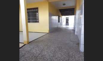 Imagem 4: Casa para aluguel e venda no Parque Athenas possui 120 metros quadrados com 4 quartos