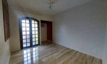 Imagem 6: Ampla casa , excelente acabamento! Aceita financiamento