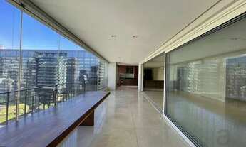 Imagem: Apartamento com 4 dormitórios, 223 m²