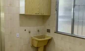 Imagem 4: Alugo Apto 2 Quartos com Dependencias 2 Banheiros Sala Ampla Garagem Privativa