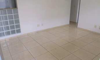 Imagem 2: Apartamento para aluguel possui 50 metros quadrados com 2 quartos em Guadalupe - Rio de Ja