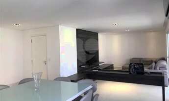 Imagem 2: Apartamento totalmente mobiliado! Entre somente com suas roupas!