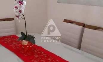 Imagem 3: Imóvel de 2 quartos com DCE e vaga