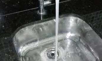 Imagem 6: Alugo Apartamento Novo Renascença Candeias 2 Quartos Nascente Ventilado 1º andar Gradeado